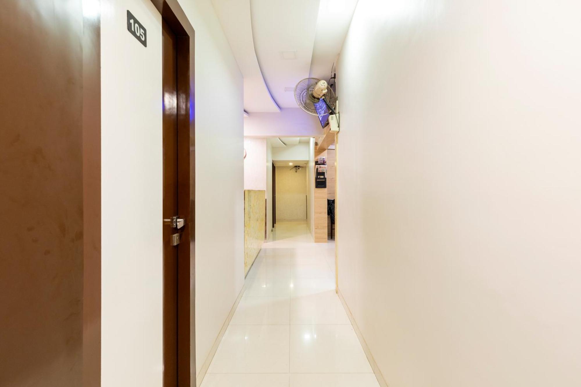 Hotel Embassy Park - Bkc Mumbai Kültér fotó