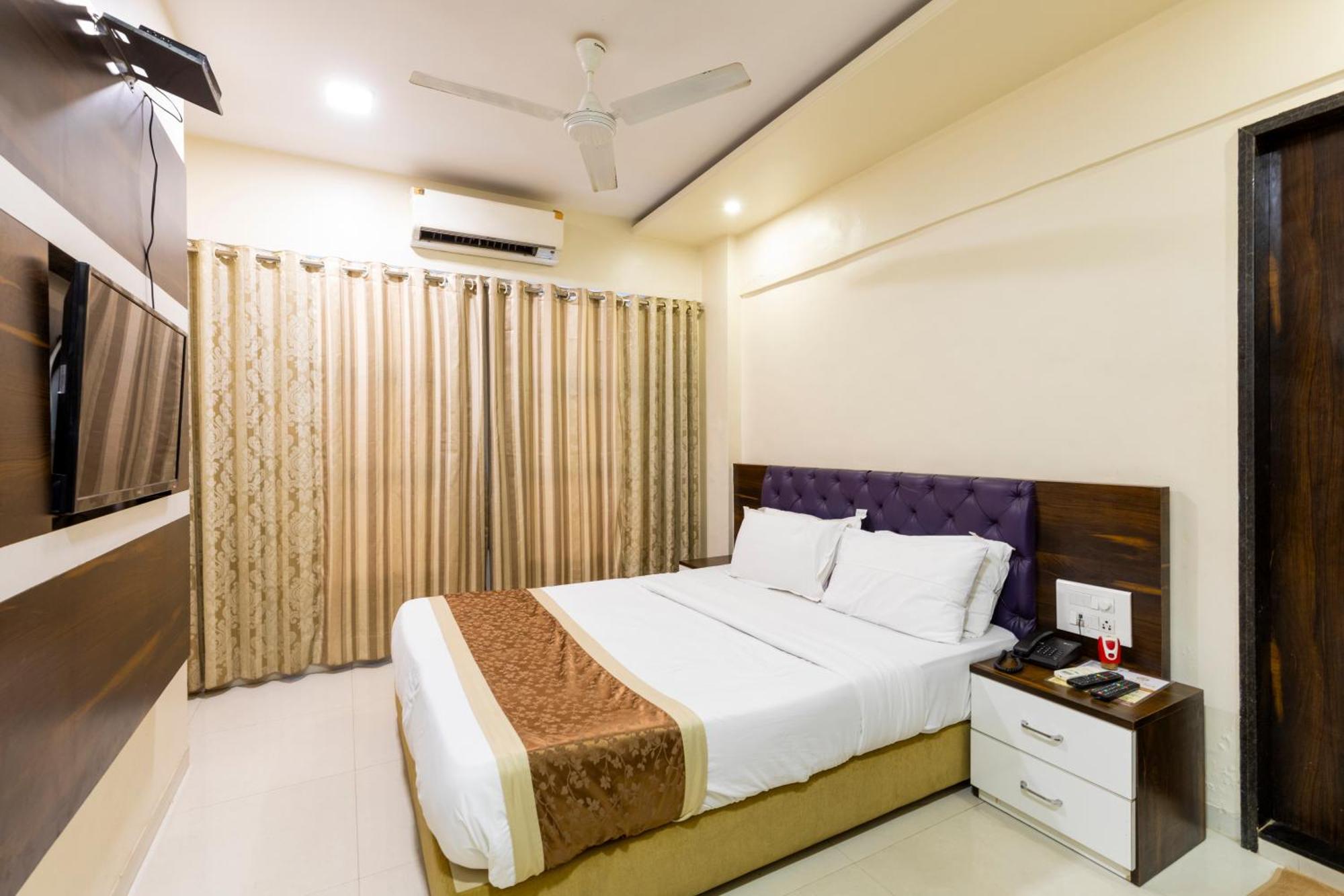 Hotel Embassy Park - Bkc Mumbai Kültér fotó