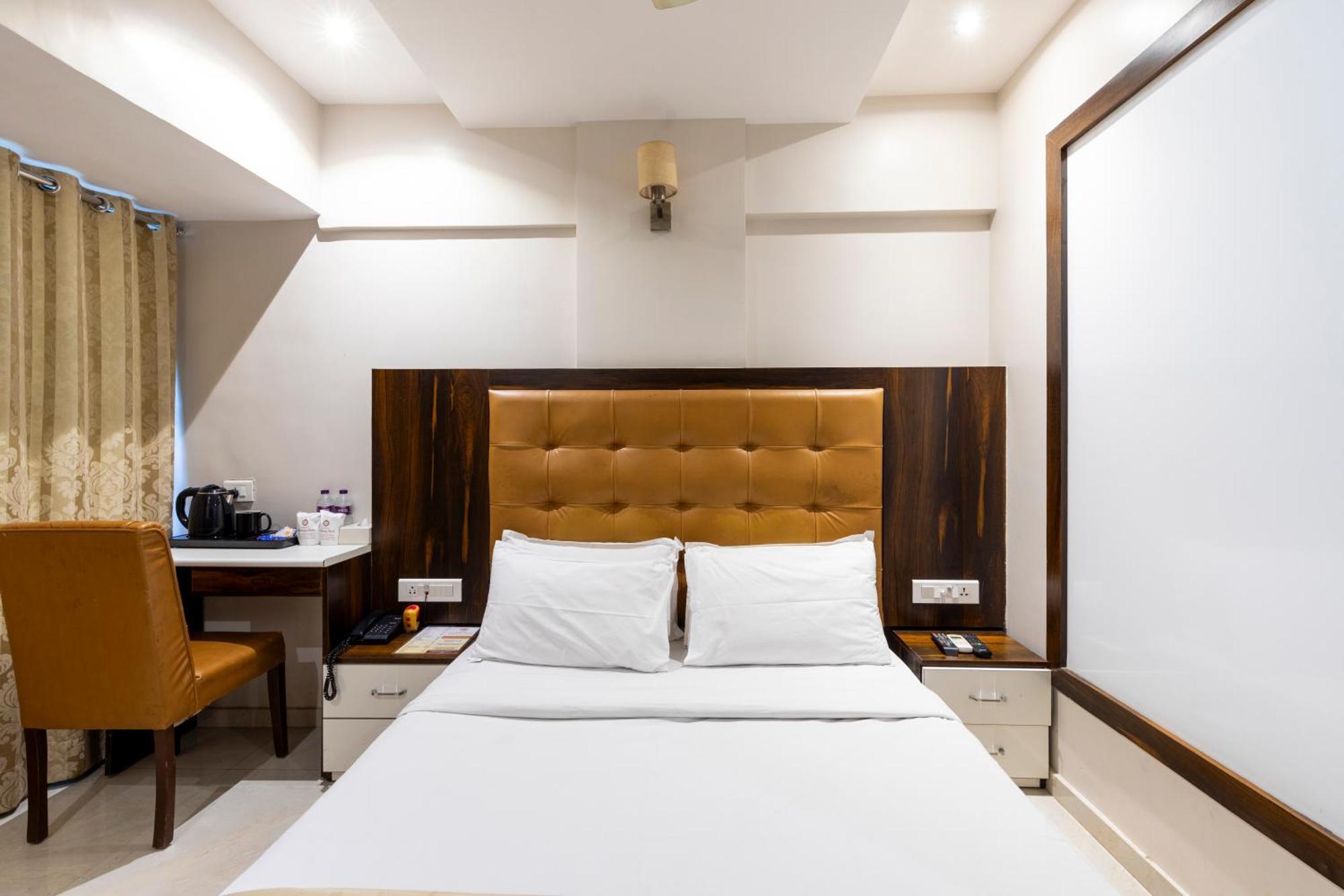 Hotel Embassy Park - Bkc Mumbai Kültér fotó